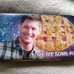 Supernatural wallet